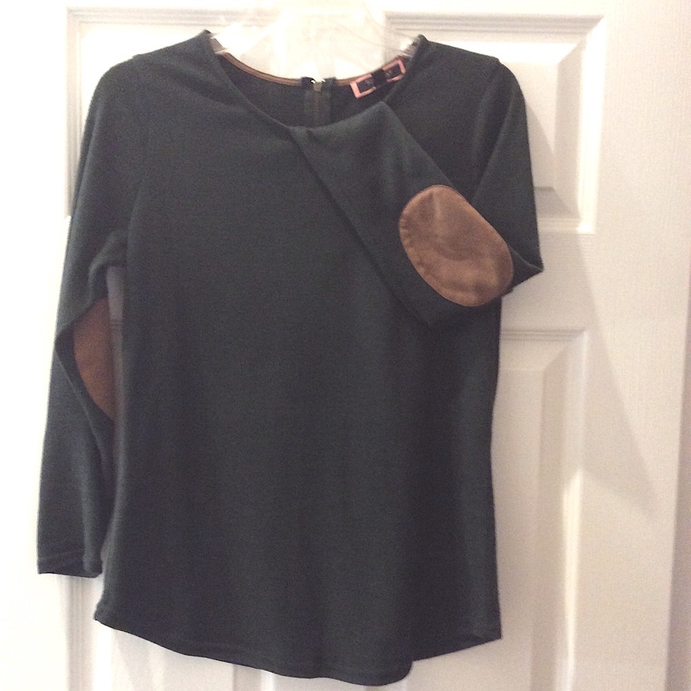 Long Sleeve Hunter Green Top